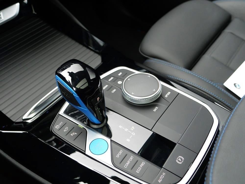 BMW iX3 Charged Plus M-Sport