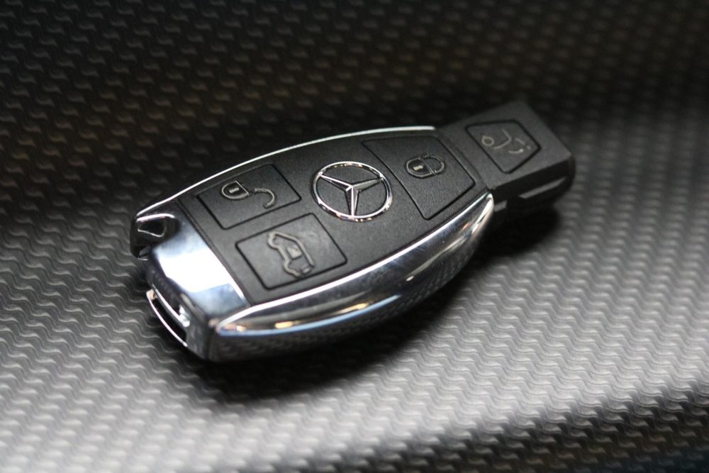 Mercedes nøgle