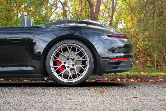 Porsche 992 cabriolet – side